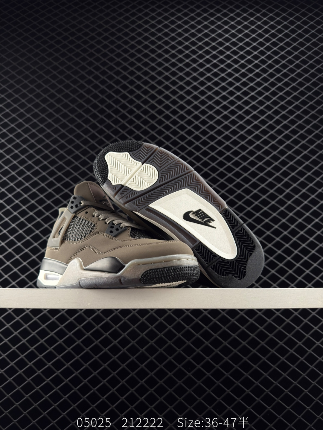 Nike Air Jordan 4 Retro